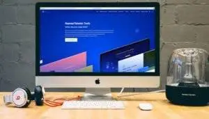 Comprehensive Guide for Any Small Business to Launch a Website